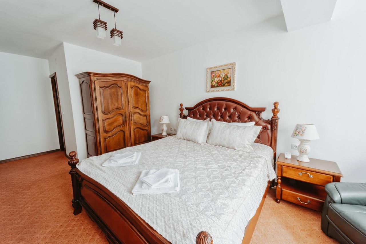 Complex Turistic Constantin Bucovina Hotel Campulung Moldovenesc Bagian luar foto