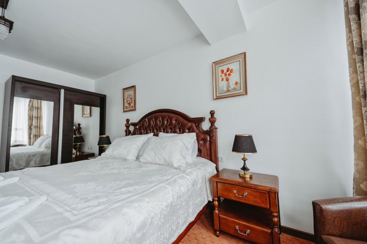 Complex Turistic Constantin Bucovina Hotel Campulung Moldovenesc Bagian luar foto