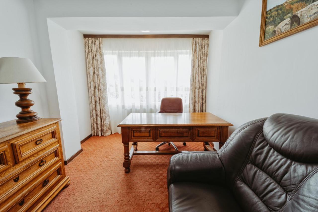 Complex Turistic Constantin Bucovina Hotel Campulung Moldovenesc Bagian luar foto