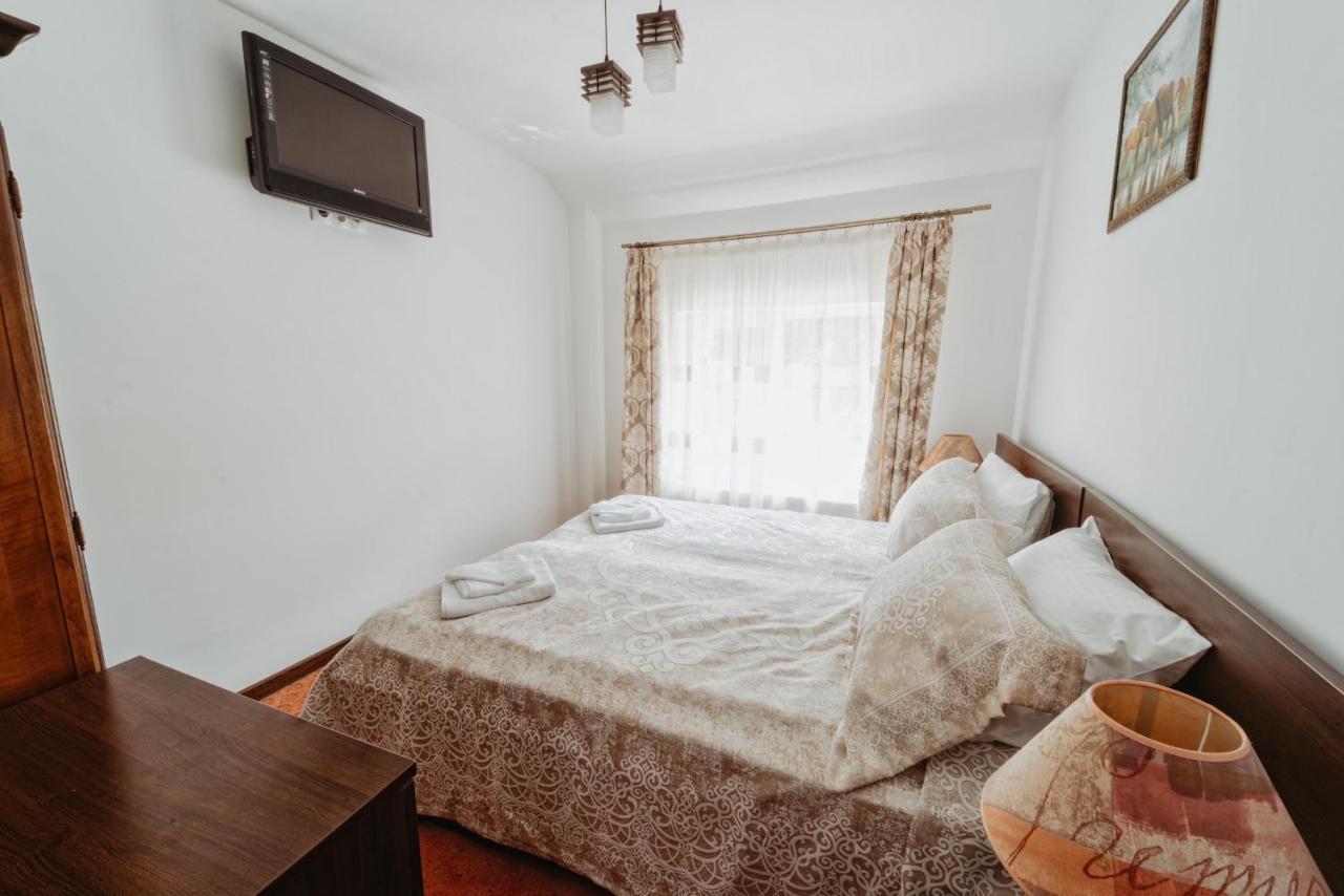 Complex Turistic Constantin Bucovina Hotel Campulung Moldovenesc Bagian luar foto