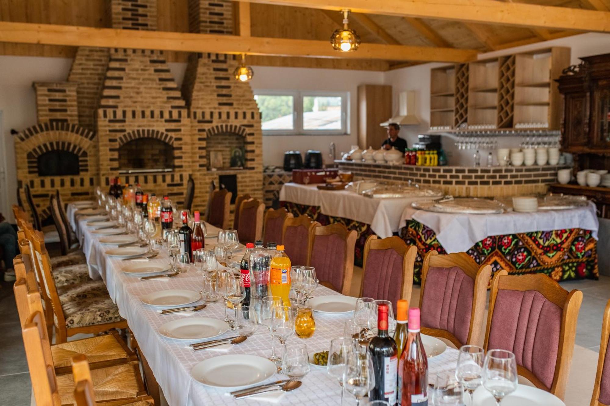 Complex Turistic Constantin Bucovina Hotel Campulung Moldovenesc Bagian luar foto
