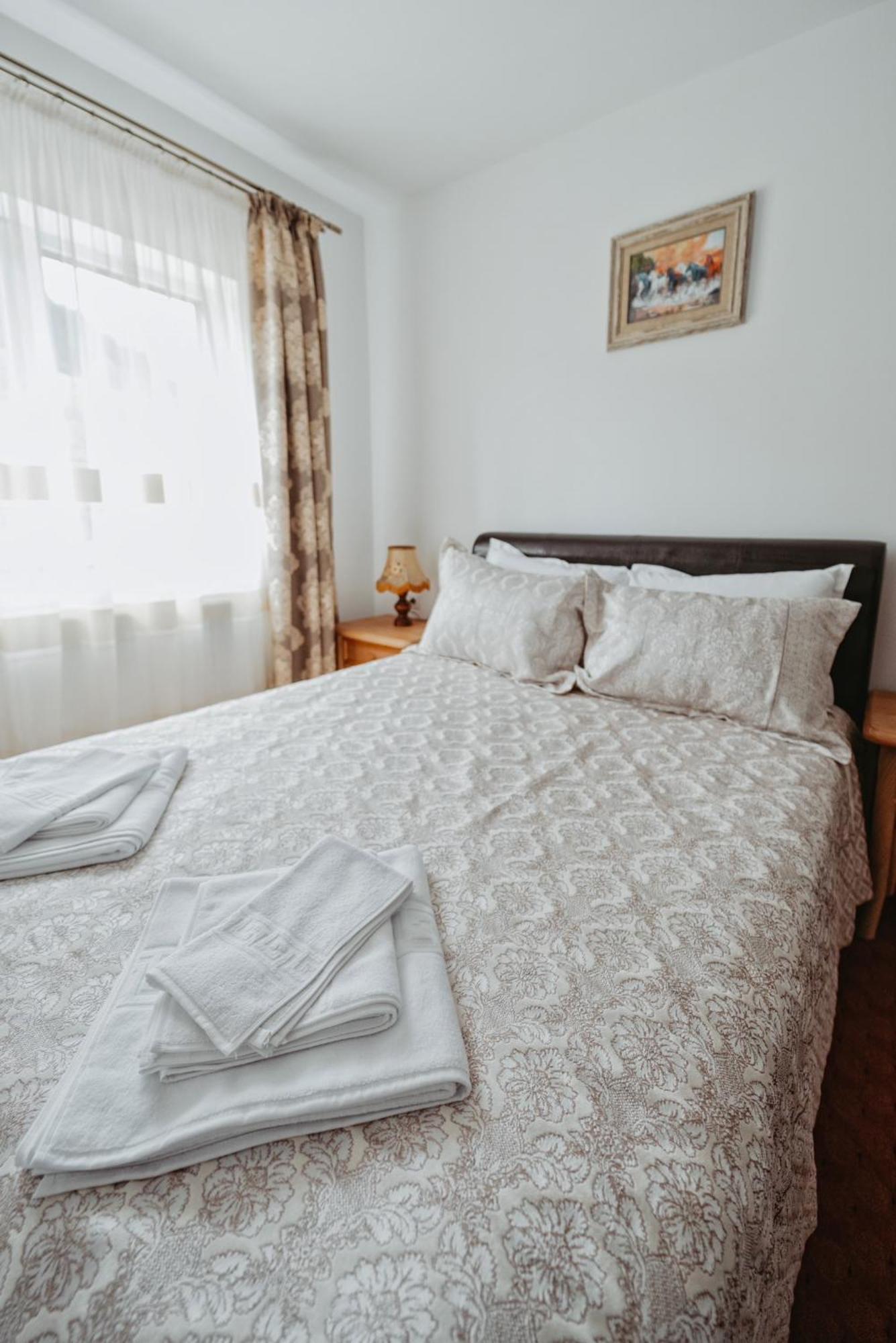 Complex Turistic Constantin Bucovina Hotel Campulung Moldovenesc Bagian luar foto