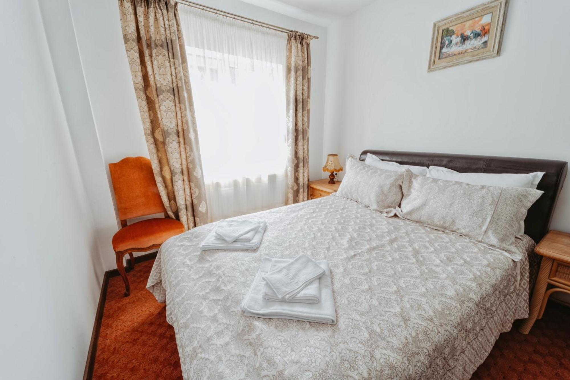 Complex Turistic Constantin Bucovina Hotel Campulung Moldovenesc Bagian luar foto