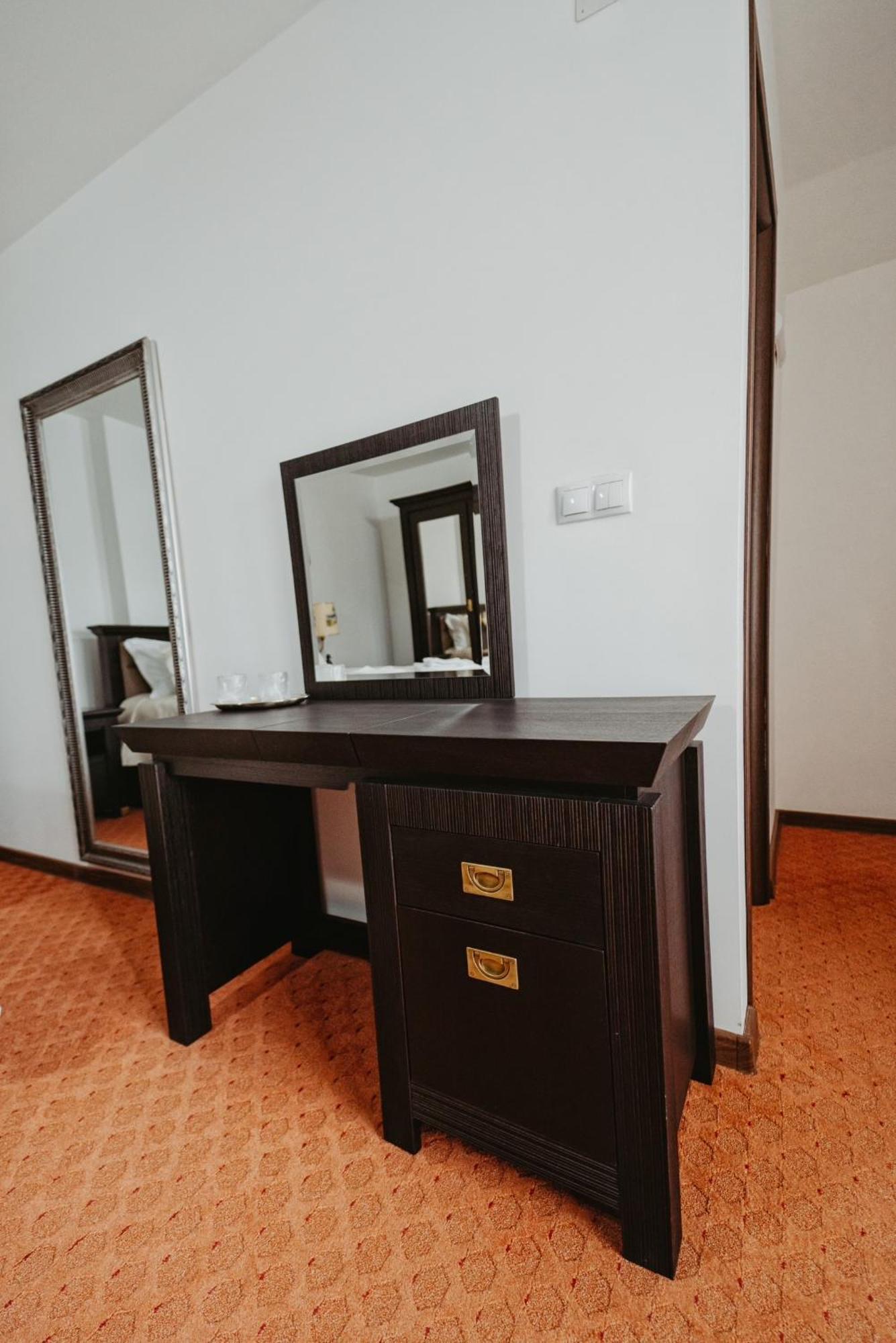 Complex Turistic Constantin Bucovina Hotel Campulung Moldovenesc Bagian luar foto